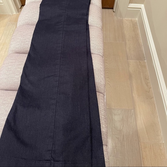 Ann Taylor Devin flare leg jean New size 0… - Picture 2 of 9